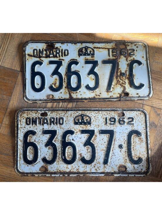 Other - Vintage Ontario Canada License Plate Pair Set 62 1962 63637C Commerical